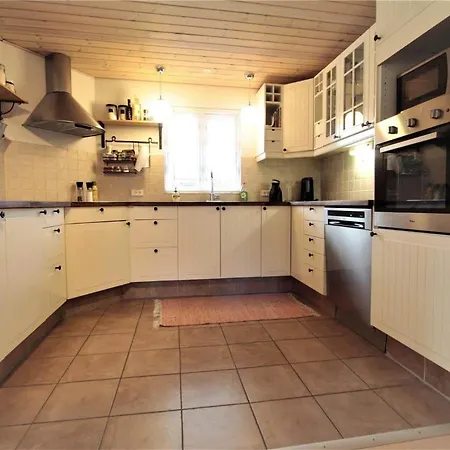 M163-vaeggerlose-liljevej-5 Bøtø By