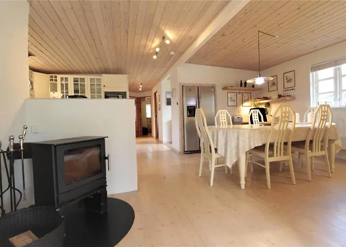 M163-vaeggerlose-liljevej-5 * Bøtø By