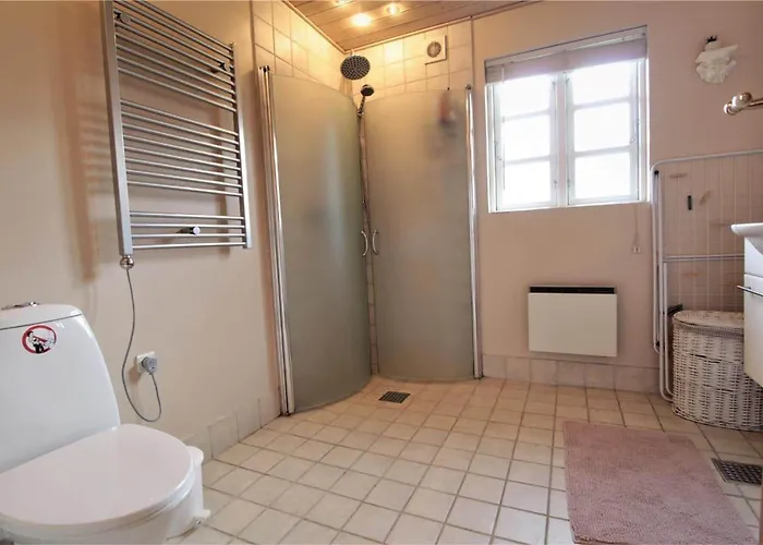 M163-vaeggerlose-liljevej-5 * Bøtø By